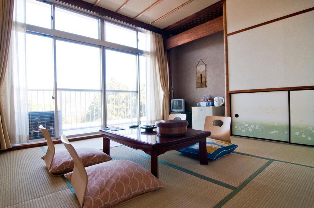 Suirinso Hotell Hakone Exteriör bild
