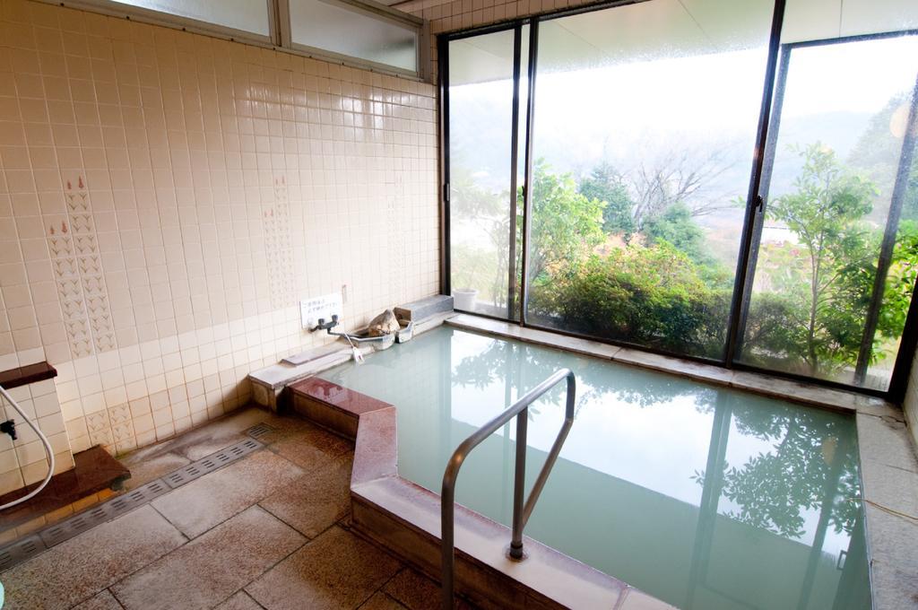Suirinso Hotell Hakone Exteriör bild